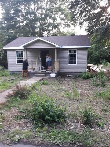 381 Holmes St, Shelby, NC 28152 - photo 1
