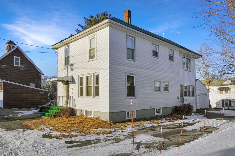 10 Columbia St, Lewiston, ME 04240 - photo 1