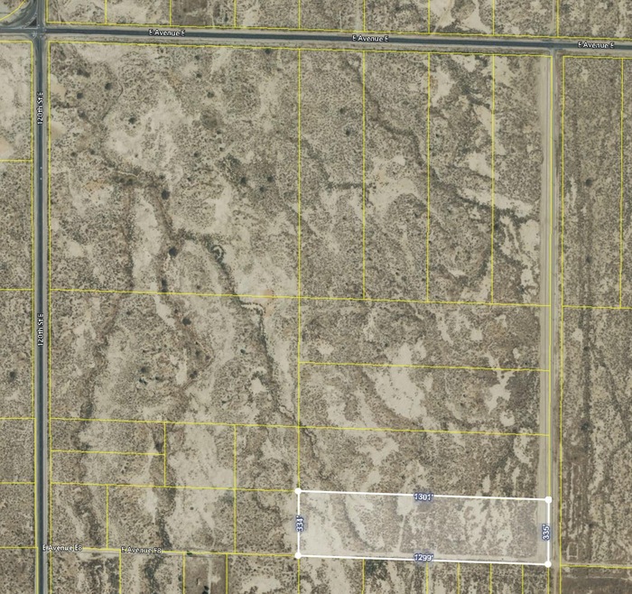 0 125 Ste Vic Avenue E8, Lancaster, CA 93535 - photo 1