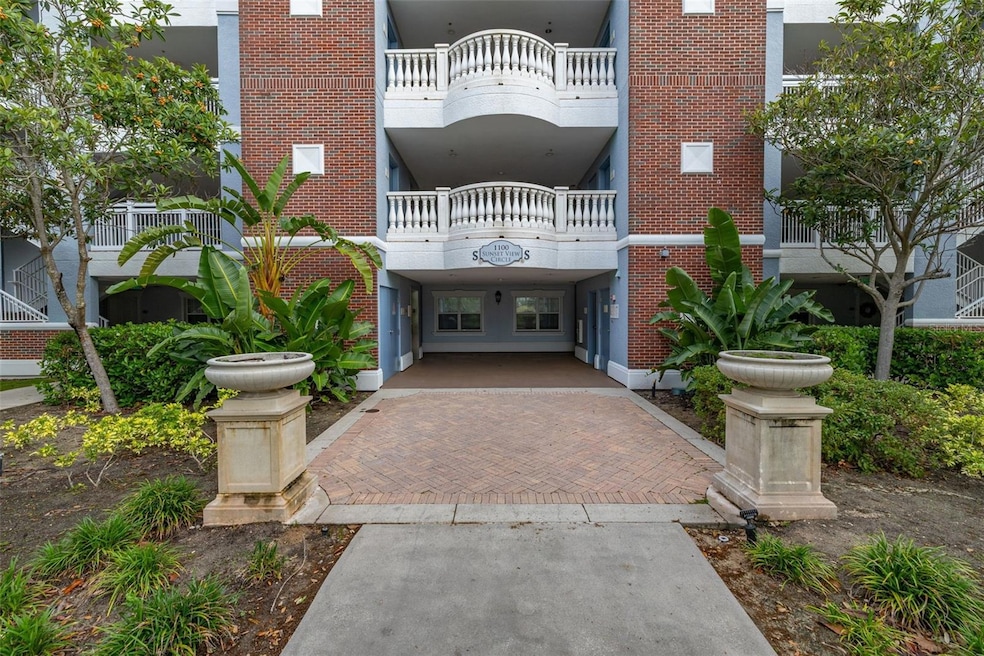 1100 Sunset View Cir unit 302, Reunion, FL 34747 - photo 1