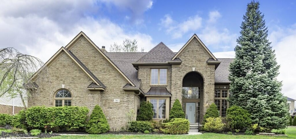 Sold $610,000 • Co-Listing Agent