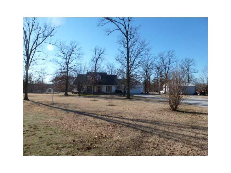 9425 N Highway 43, Maysville, AR 72747 - photo 1