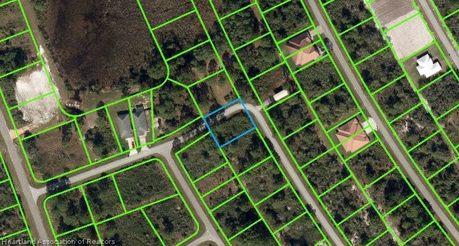 6892 Dickinson Dr, Sebring, FL 33872 - photo 1