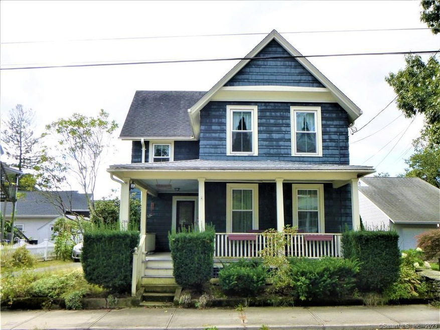 266 Summit St, Willimantic, CT 06226 - photo 1