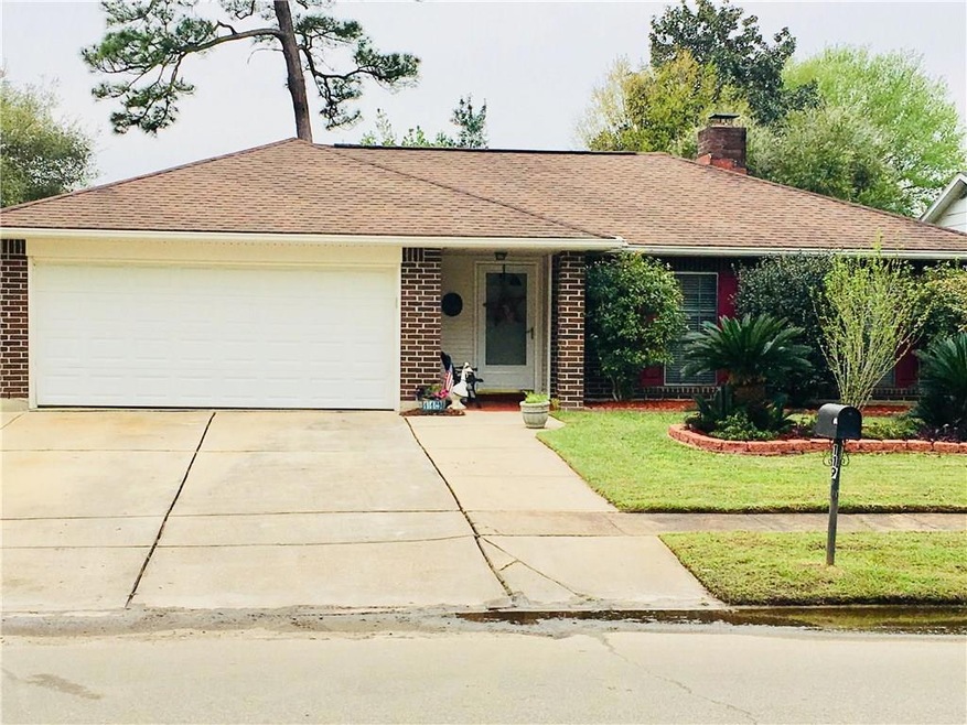 119 E Queens Dr, Slidell, LA 70458 - photo 1