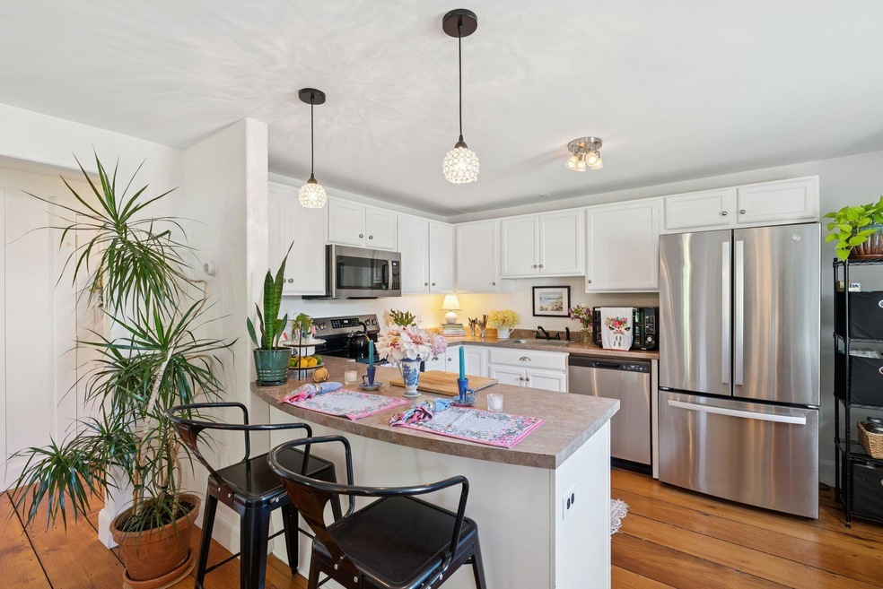 20 Oak Grove Ave unit 2, Bath, ME 04530 - photo 1