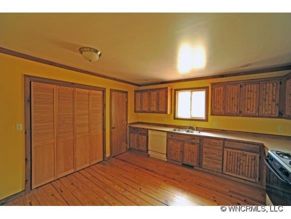 9 White Ave, Asheville, NC 28803 - photo 1