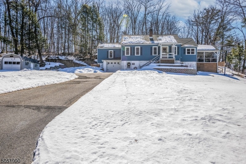 6 Hickory Hollow Ln, Blairstown, NJ 07825 - photo 1