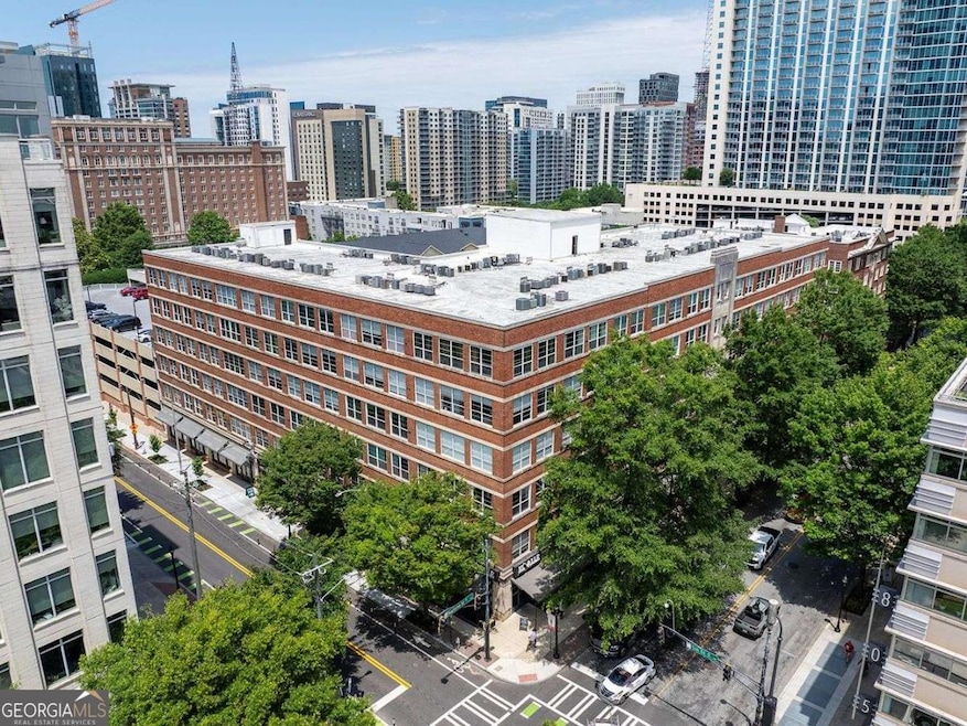 Sold $400,000 • Co-Listing Agent