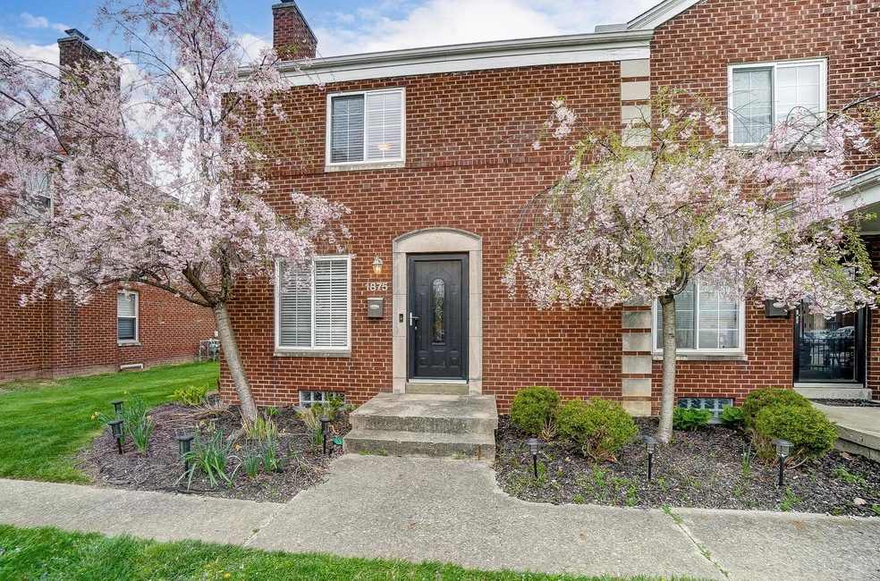 1875 N Star Rd unit 1875, Columbus, OH 43212 - photo 1