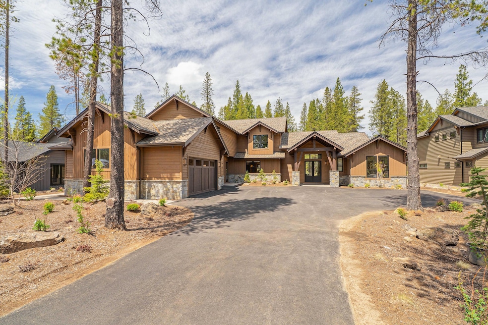 For Sale $3,150,000 • Co-Listing Agent