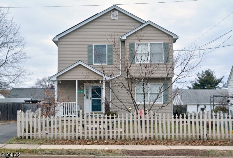 812 Kennedy Blvd, Manville, NJ 08835 - photo 1