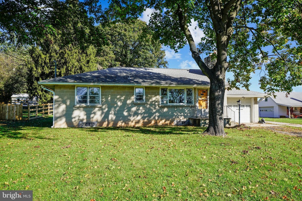 538 Obrecht Rd, Sykesville, MD 21784 - photo 1