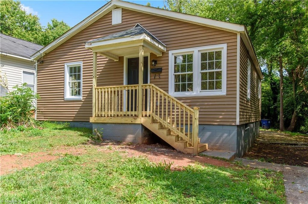 1639 NE Ashley School Cir, Winston Salem, NC 27105 - photo 1