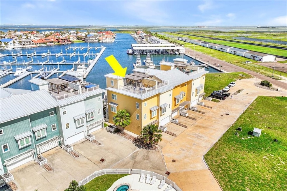 For Sale $995,000 • Co-Listing Agent