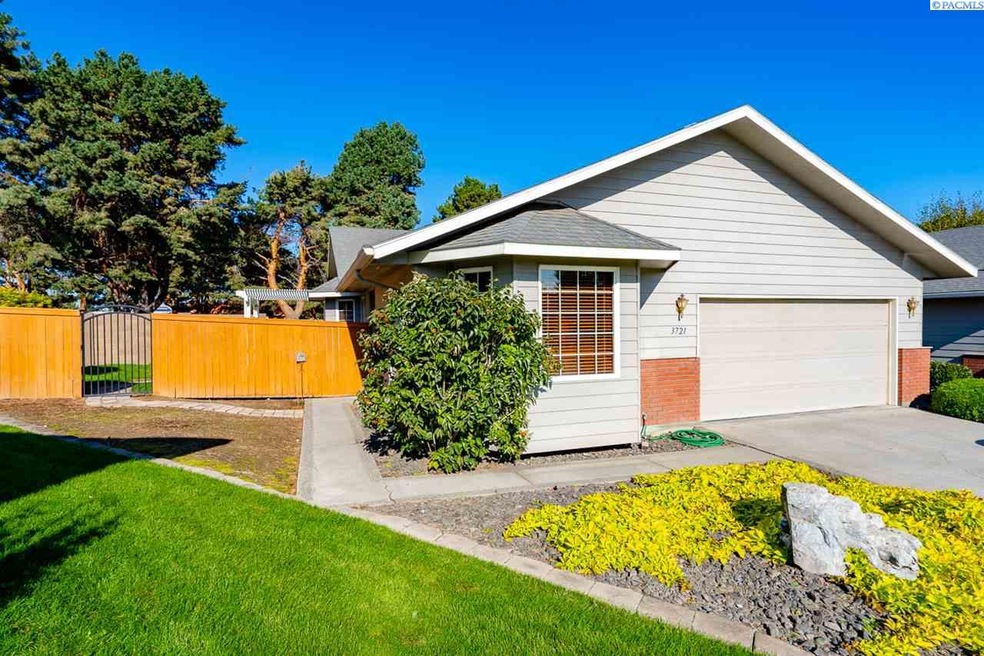3721 W 29th Ct, Kennewick, WA 99337 - photo 1