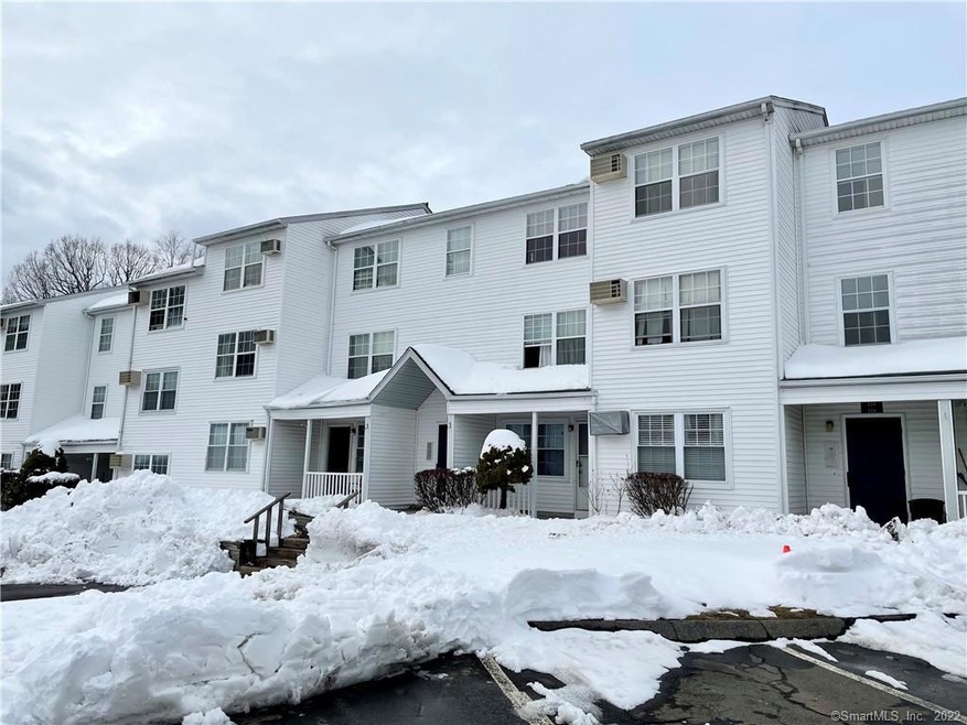 89 Coleman St unit 334, West Haven, CT 06516 - photo 1