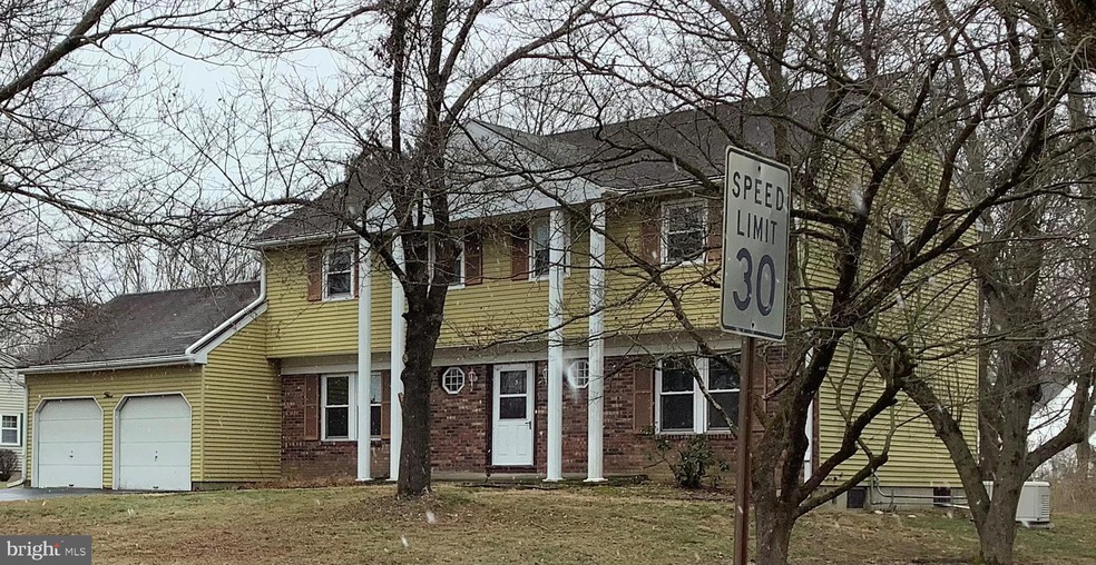 5 Cherry Brook Ln, East Windsor, NJ 08520 - photo 1