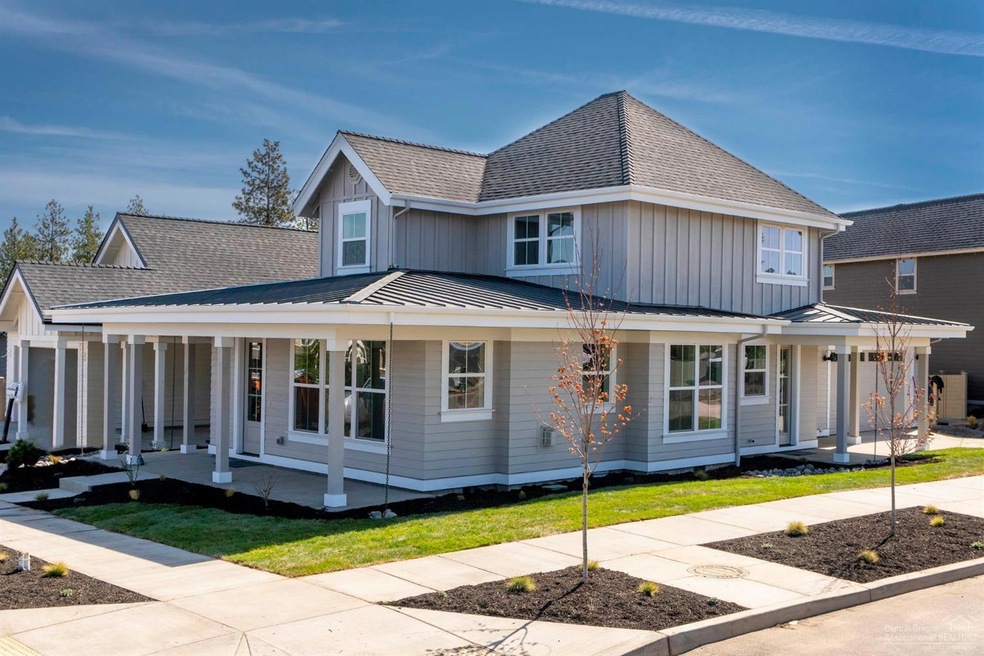 61069 SE Echo Lake Ct, Bend, OR 97702 - photo 1