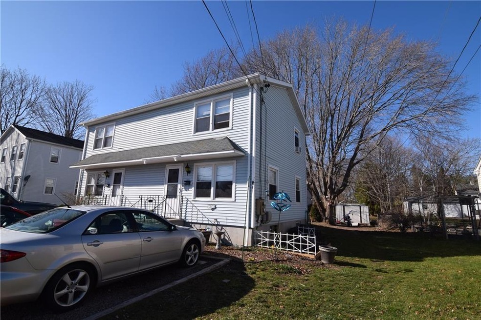 27 Pleasant St unit R, Westerly, RI 02891 - photo 1