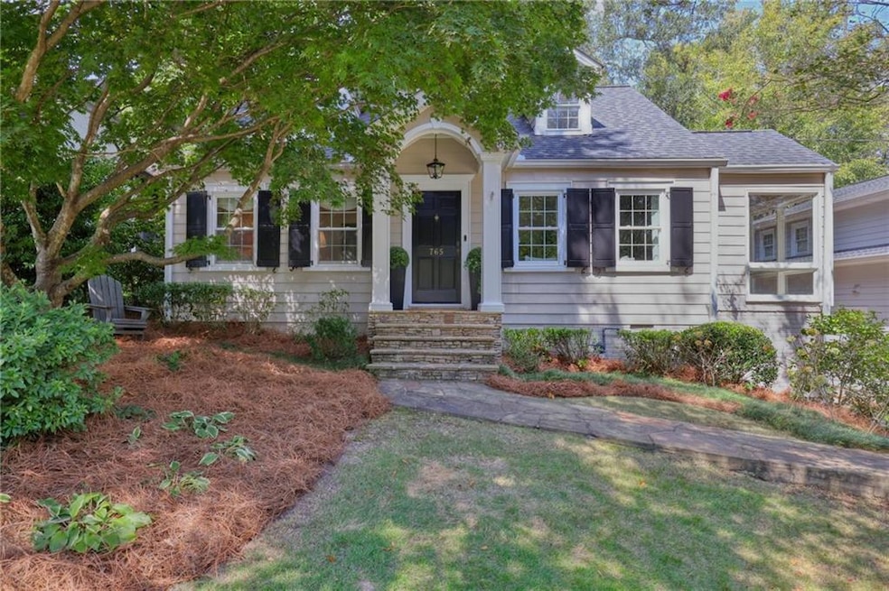 Sold $1,250,000 • Co-Listing Agent