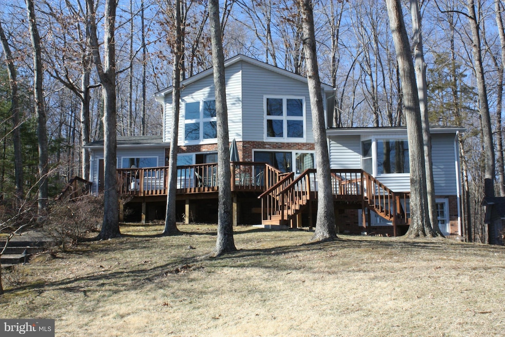 479 N Lakeshore Dr, Louisa, VA 23093 - photo 1