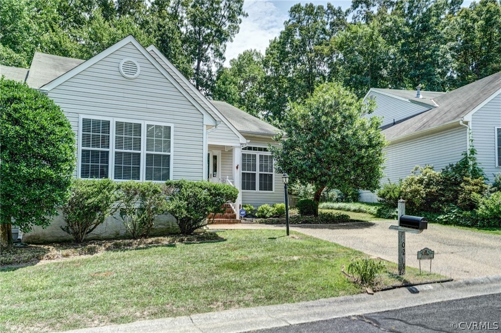 Welcome to 10208 Raintree Commons Ln.  Located in