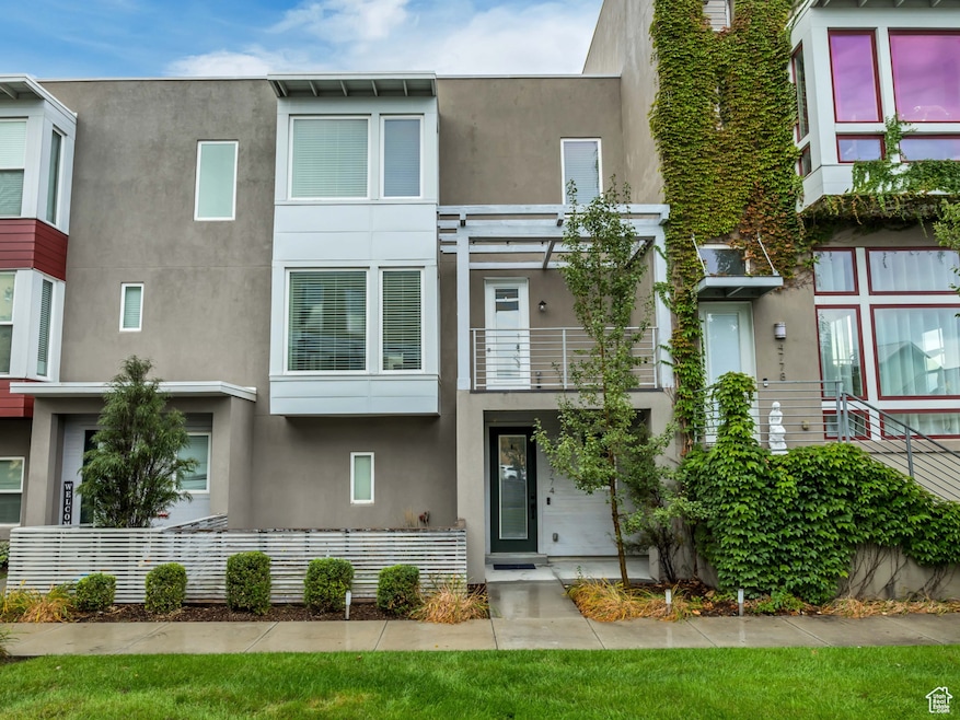 4774 W Daybreak Rim Way, South Jordan, UT 84009 - photo 1