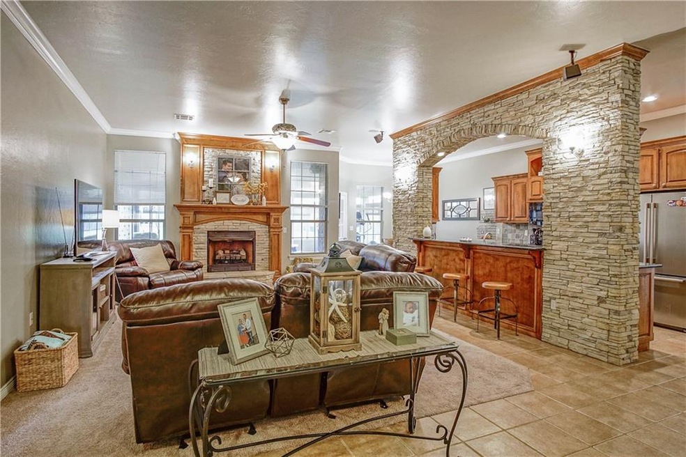 2632 SE 5th St, Moore, OK 73160 - photo 1