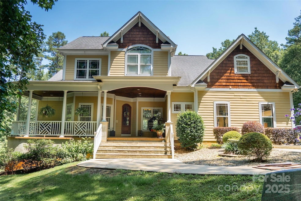 6184 Chandler Rd, Clover, SC 29710 - photo 1