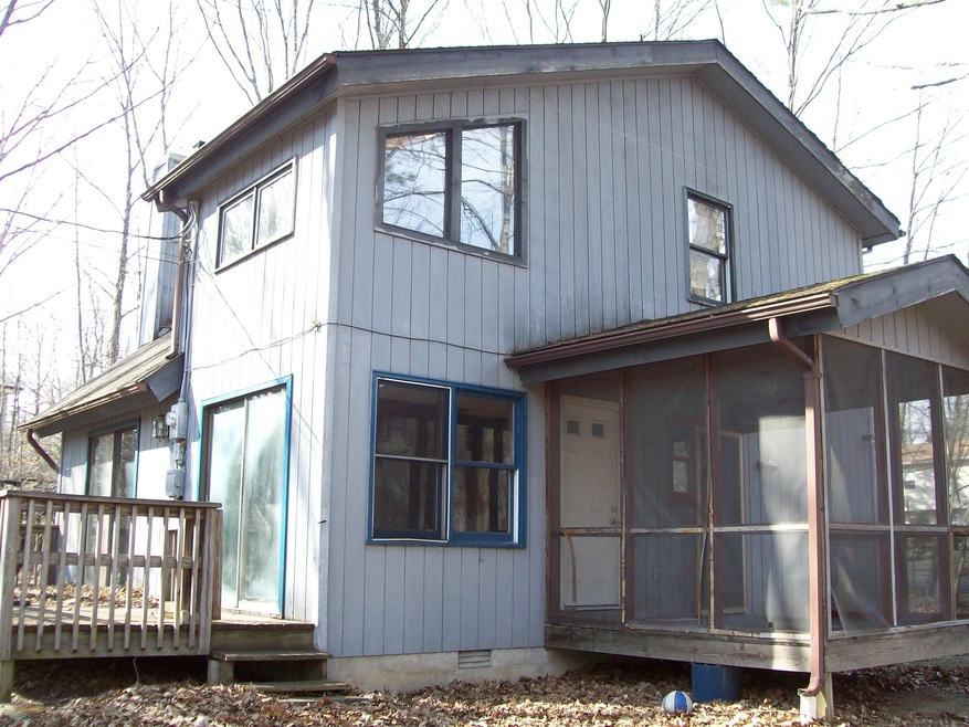 105 Clover Ln unit 10-A, East Stroudsburg, PA 18301 - photo 1