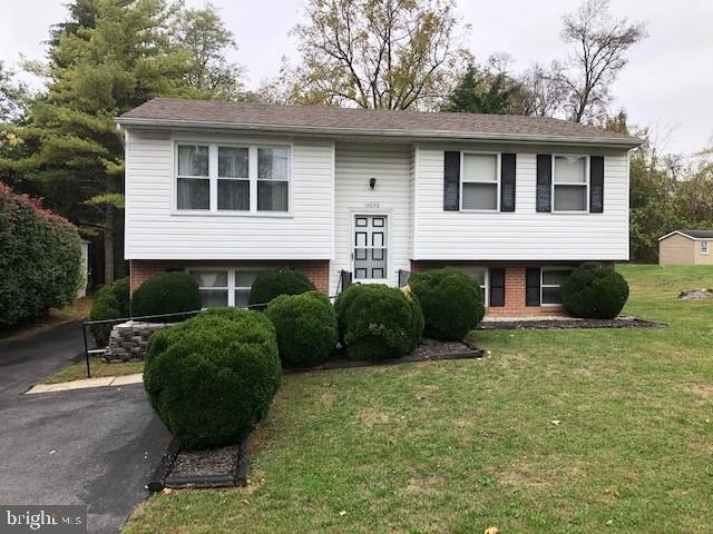 11030 Hickory School Rd, Williamsport, MD 21795 - photo 1