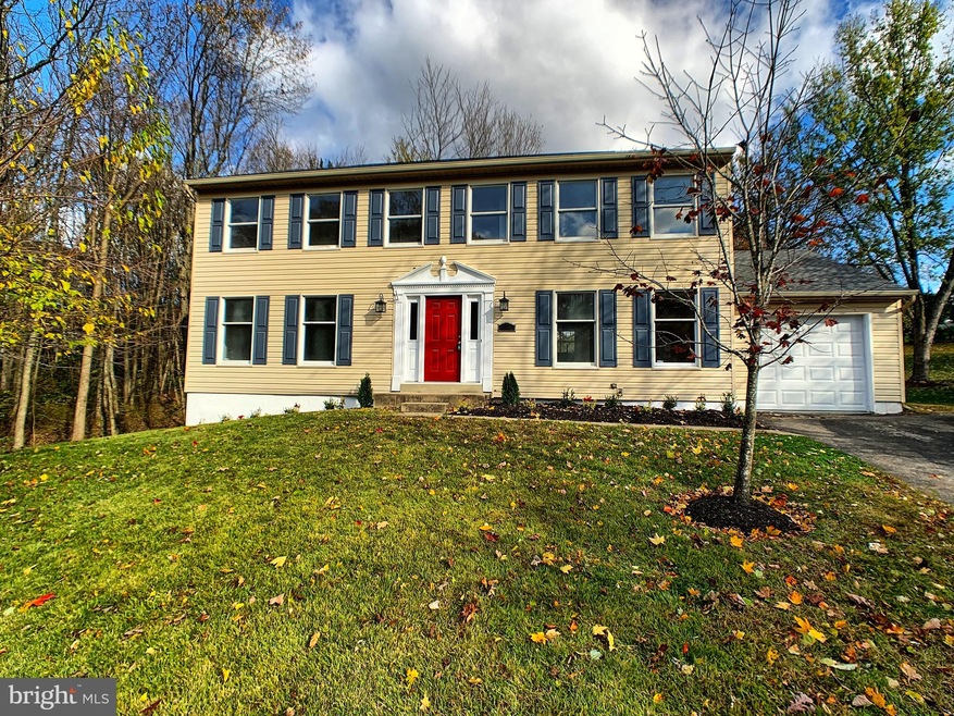 8808 Cardinal Forest Cir, Laurel, MD 20723 - photo 1