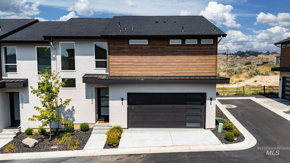 10784 W Freestyle Ln, Eagle, ID 83714 - photo 1