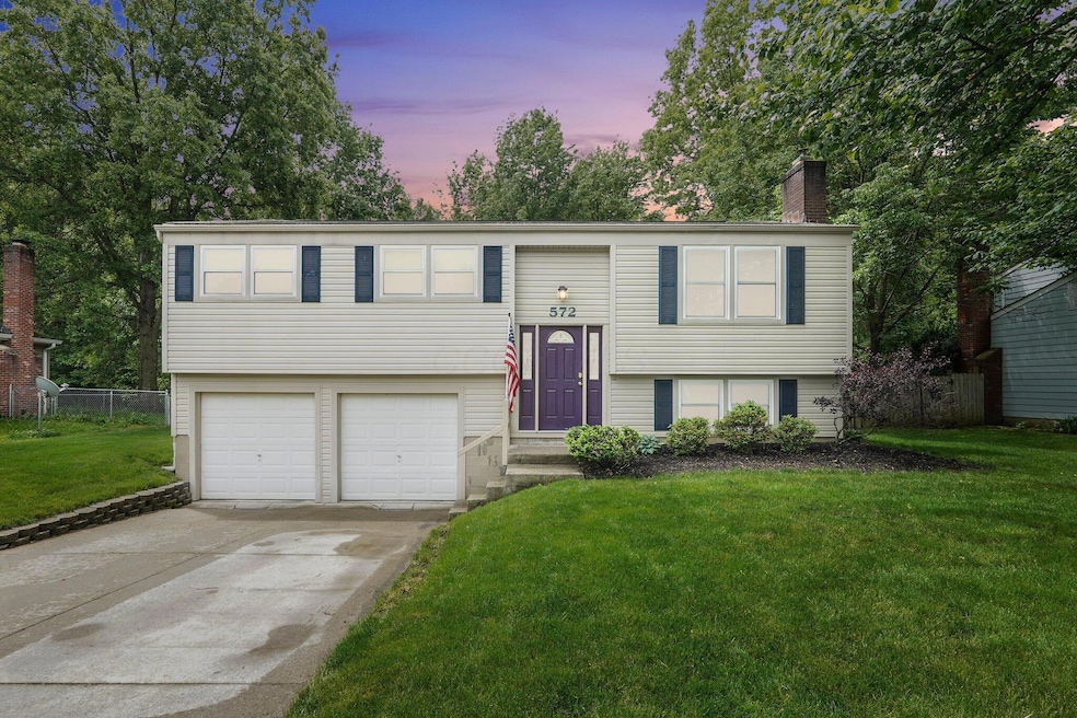 572 Sycamore Dr, Pickerington