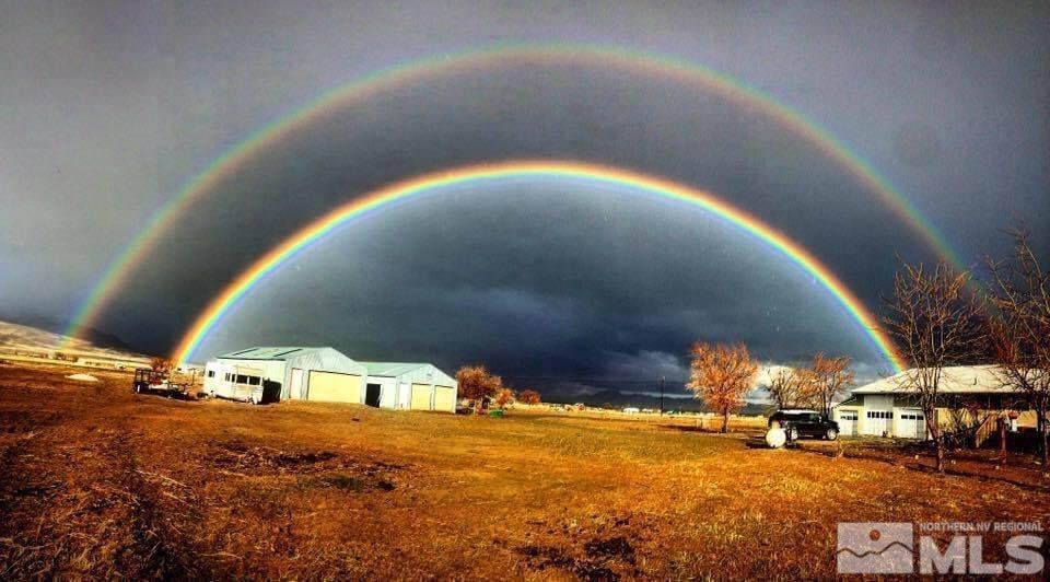 6055 Mountain View Dr, Winnemucca, NV 89445 - photo 1