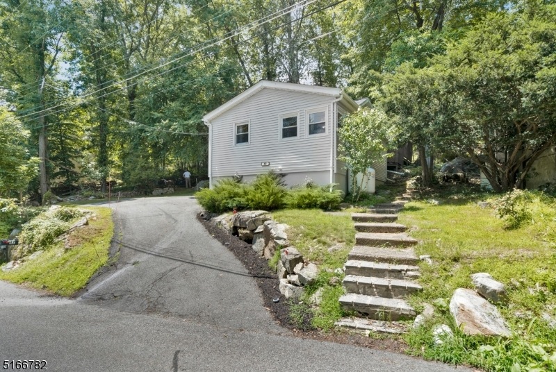 42 Jefferson Trail, Hopatcong, NJ 07843 - photo 1