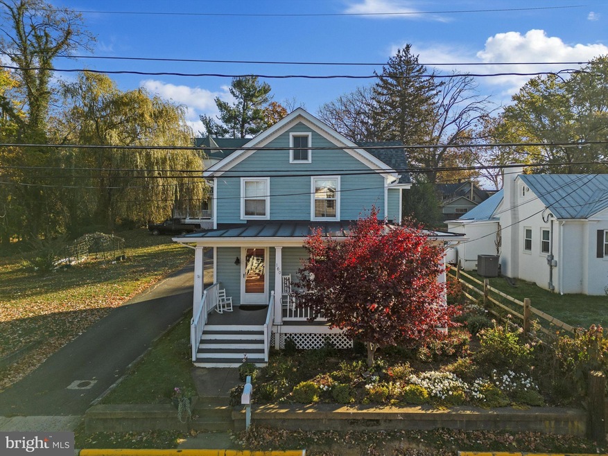 160 N Hatcher Ave, Purcellville, VA 20132 - photo 1
