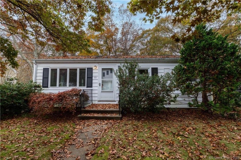 33 Lathrop Ave, Pawcatuck, CT 06379 - photo 1