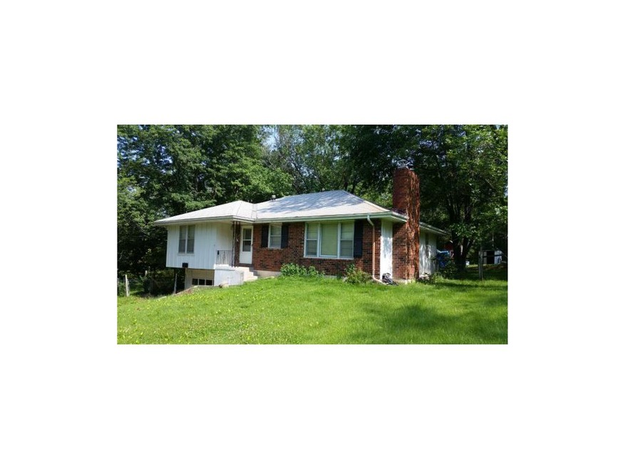 Front & side view of home
