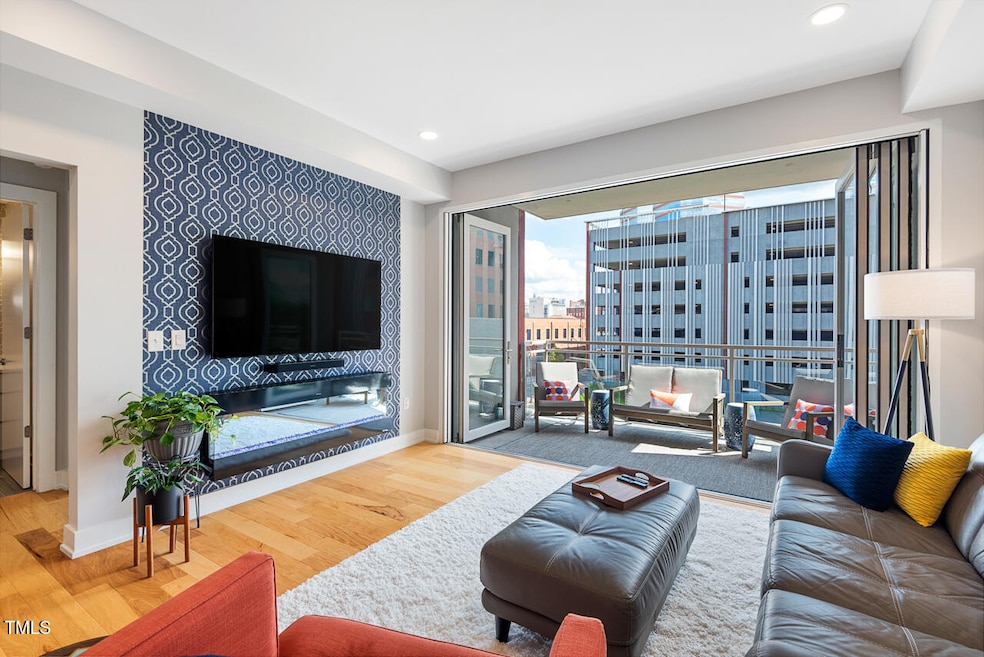 400 Hunt St unit 406, Durham, NC 27701 - photo 1