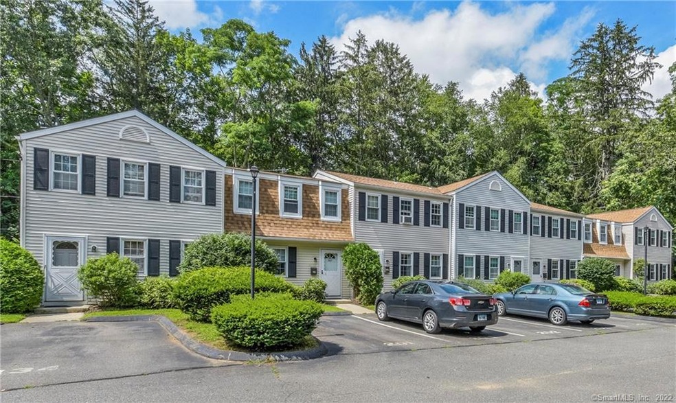 Georgetown Woods Townhouses