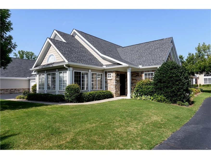 Fantastic condo in gated Active Adult community!