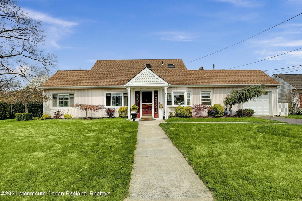 01-Front of Home