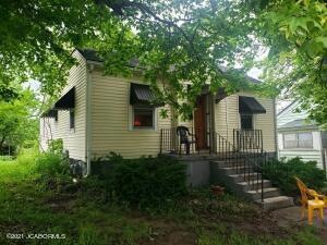 517 W 9th St