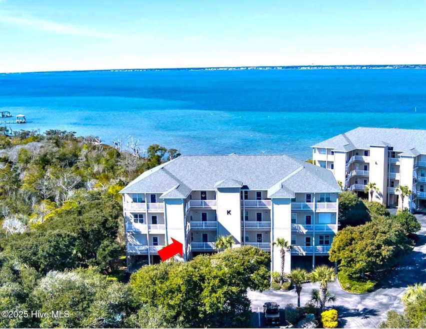 The Ocean Club K-102