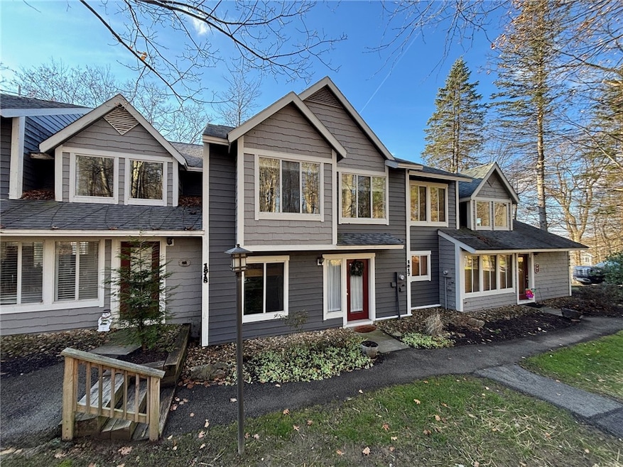 1817 Eagles Ridge Ct, Somerset, PA 15501 - photo 1