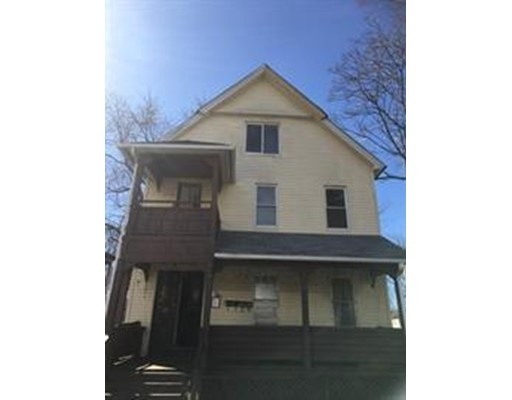 107 Tyler St unit 1, Springfield, MA 01109 - photo 1