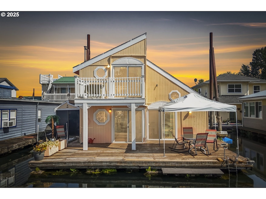 18989 NE Marine Dr unit 26, Portland, OR 97230 - photo 1