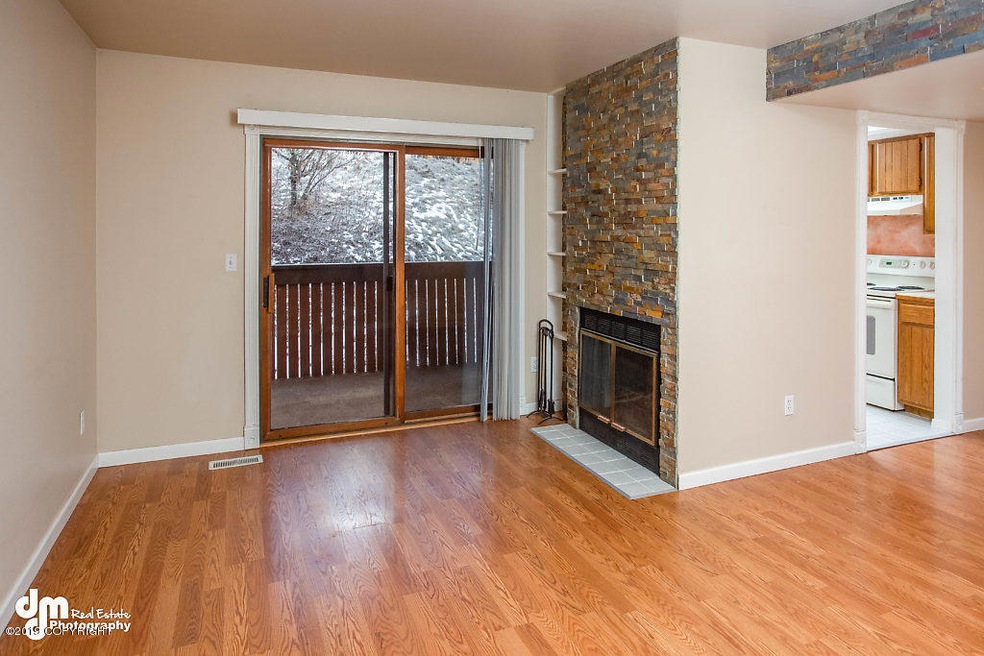 Living Room_DMD_0891-SMALL